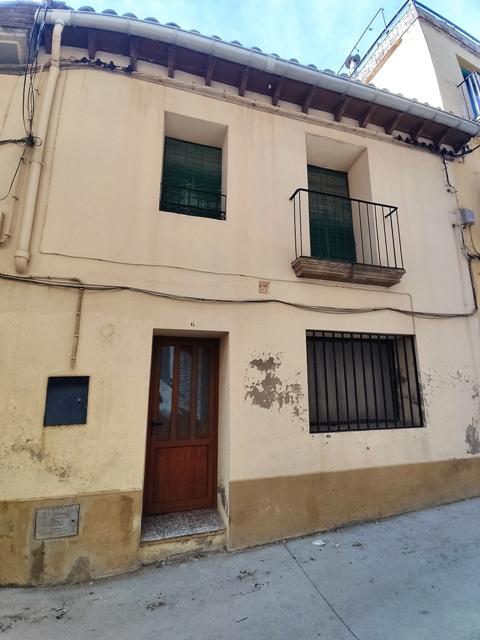 Imagen de piso en zona Loarre(Huesca Provincia), por un valor de 70.000 Euros.